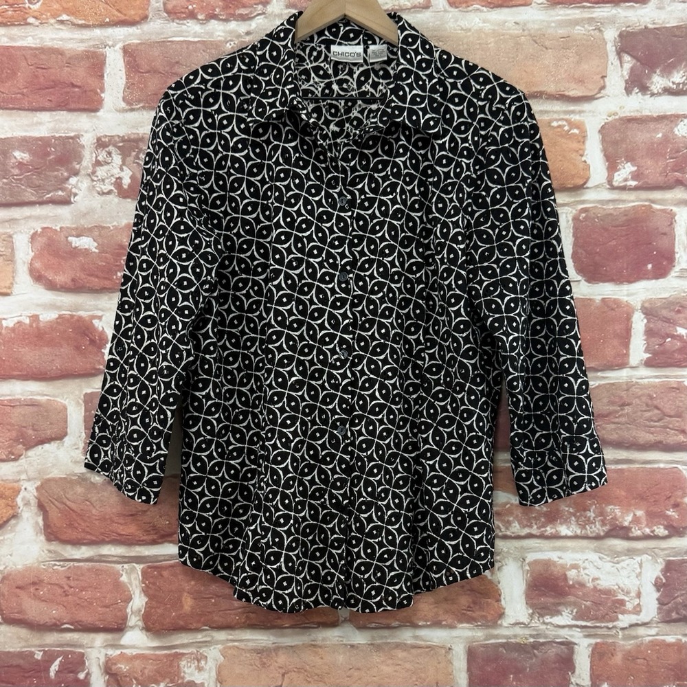 Chicos Top Womens Large Black White Geo Abstract Embroidered Eyelet Casual Shirt